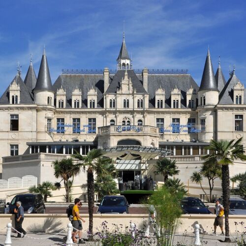 Le château Deganne ou Casino de la plage